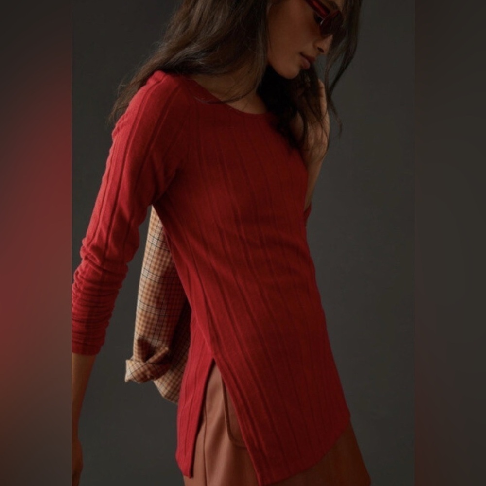Anthropologie - Red Motif Ribbed Side Slit Knit Long Sleeve Sweater Size Large